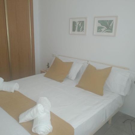 Love Rent4 Malaga Spiteri Dış mekan fotoğraf